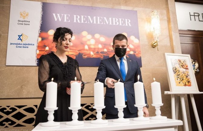 Bečić: Da više nikada ne dozvolimo da zli duh podjela ponovo prevagne i trajno zarobi našu budućnost