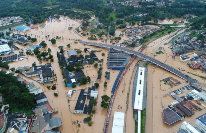 Najmanje 19 osoba poginulo u klizištima u Sao Paulu