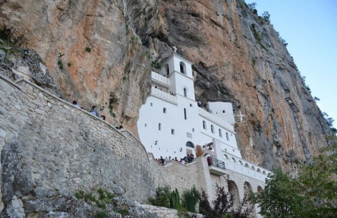 Episkopi SPC u Crnoj Gori: Treba sačuvati pobjedu i ispoštovati narodnu volju sa izbora