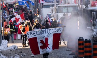 Protest u Otavi sve veći, uvedeno vanredno stanje