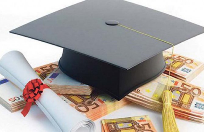 Prve sumnjive diplome otkrivene u zdravstvu i policiji