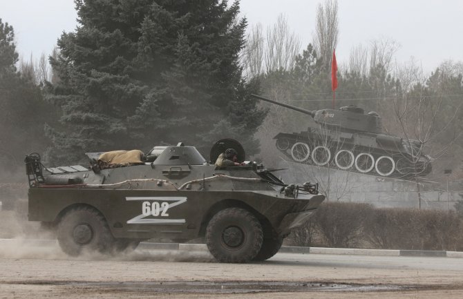 Latinično slovo Z na ruskim vojnim vozilima u Ukrajini - šta znači?