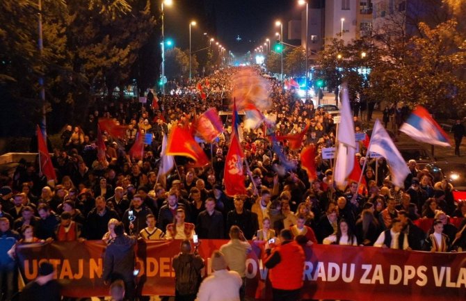 U nedjelju u Podgorici u 18h, prekoputa Hrama veliki protest: DPS i URA zvanično u koaliciji