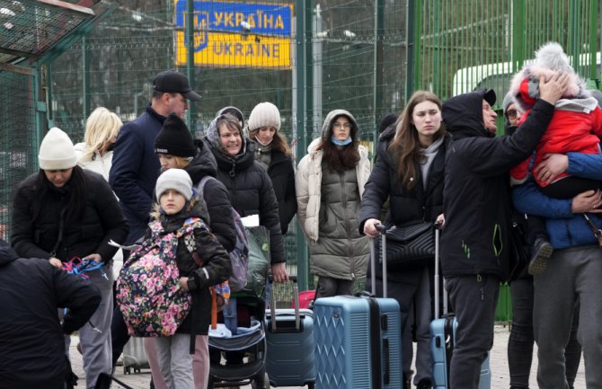 Brajović: Epidemiološki rizik se povećava sa brojem Ukrajinaca koji dolaze u našu državu; Galić: Vršiće se nadzor u cilju otkrivanja novih zaraznih bolesti