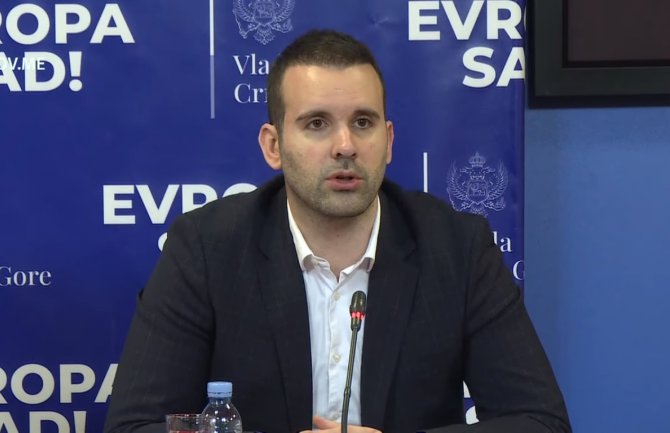 Spajić: Svaku platu sam donirao, a novac za službena putovanja za kabinet Ministarstva stvarno nisam mogao