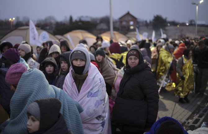 U Crnu Goru dnevno dođe 300 izbjeglica iz Ukrajine, ukupno ih ima oko 5.000