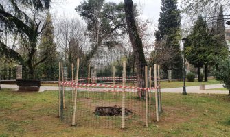 U Kraljevom parku došlo do urušavanja tla, do daljnjeg zatvoren za posjetioce