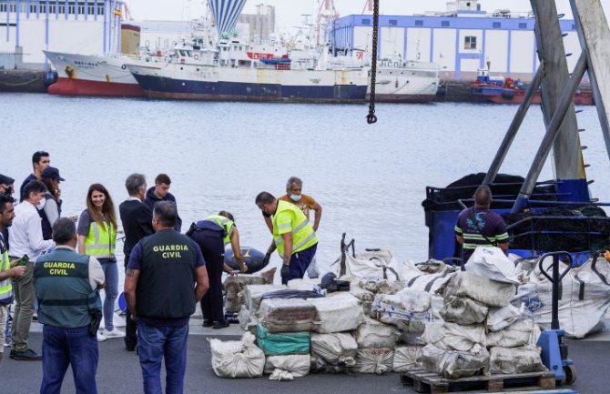 Dvije tone kokaina zaplijenjene kod Kanarskih ostrva