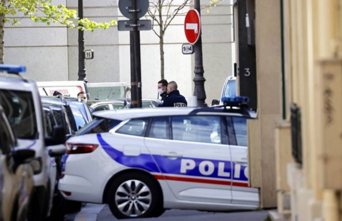 Francuska: Trinaestogodišnjak poslao 380 lažnih prijetnji bombom