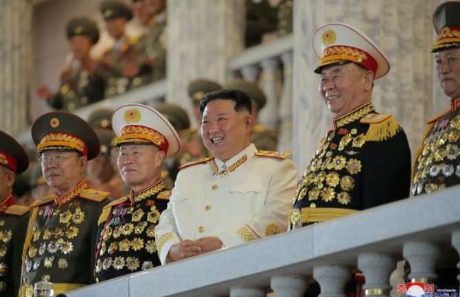 Kim Džong Un nastavlja da razvija nuklearno naoružanje