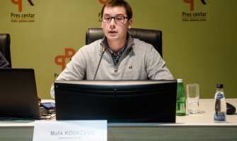 Kovačević: Odgovor Cetinjana jedini prirodan na njegov još jedan kicoški  i provincijalni postupak