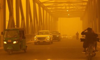 Iran: Zatvorene škole i vladine kancelarije zbog pješčane oluje