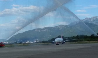 Avion Turkish Airlines-a sletio u Tivat