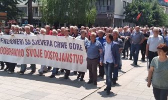 Veliki protest penzionera u Podgorici 15. avgusta