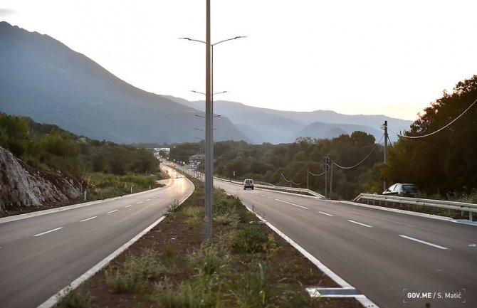 U ponedjeljak zvanično završetak radova na bulevaru Podgorica - Danilovgrad (FOTO)