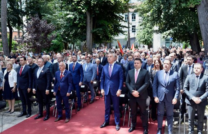 Đukanović na centraloj proslavi 13. jula u Bijelom Polju (Video)