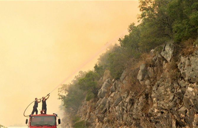 Katić nagrađuje vatrogasce Herceg Novog