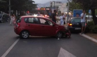 Saobraćajna nezgoda u Baru, povrijeđeno jedno lice