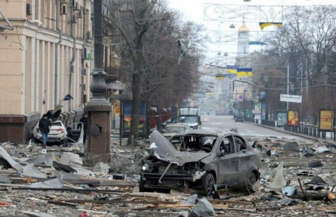 U ruskom raketnom napadu na Harkov poginulo sedam osoba