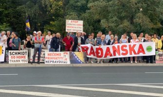 Na protestima ispred OHR-a zatraženo da se promijeni ime BiH