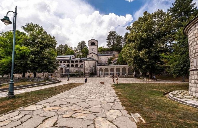 Prijestonica Cetinje traži hitnu reakciju državnih organa kada su u pitanju sporovi sa MCP