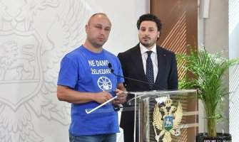 Radnici zadovoljni, nadaju se da će država preuzeti Željezaru