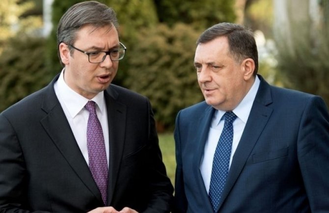 Bursać: Dodik je na izborima pobijedio i Aleksandra Vučića