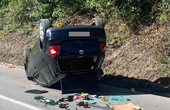 Bijelo Polje: Automobil završio na krovu, vozač (81) stradao