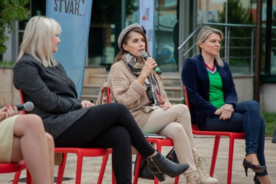 16654084981mhzdemhtwfil8xfi1118x745