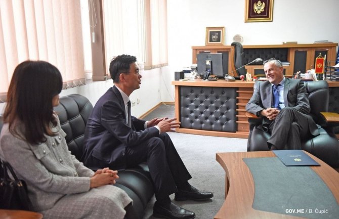 Mišurović i Li: Donacija Koreje potvrda tradicionalno prijateljskih odnosa dvije zemlje