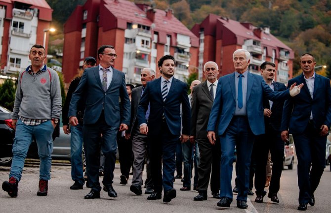 Abazović posjetio Plužine i Trsu: Ponosan na Pivljane koji su ostali na putu poštenja