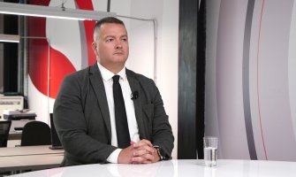 Vuksanović: Protesti izraz nezadovoljstva, izbori jedino rješenje