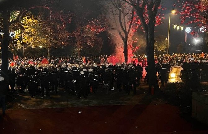 Zabrinjavajuće poruke: Crna Gora ide ka izolaciji