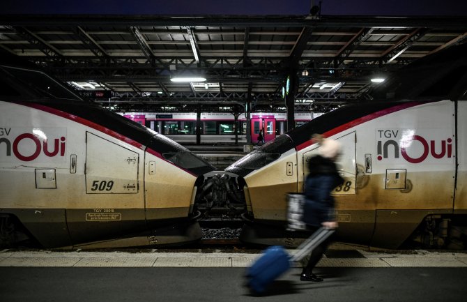 U Francuskoj štrajk željezničara za Božić, trećina putovanja otkazana