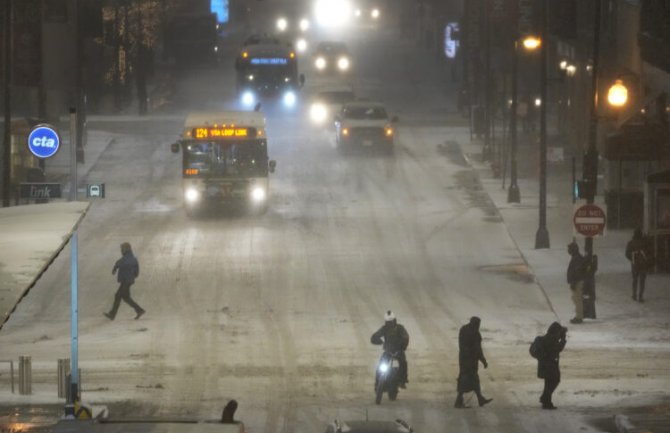 Zimska oluja u najavi u SAD, predviđaju temperature i do -56C