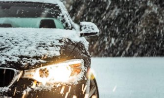 Ovo je spisak 12 stvari koje treba imati u automobilu tokom zime