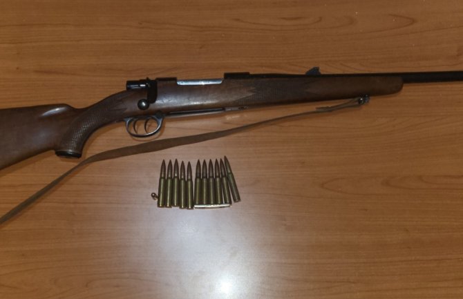 Krivična prijava protiv Kolašinca zbog oružja u ilegalnom posjedu