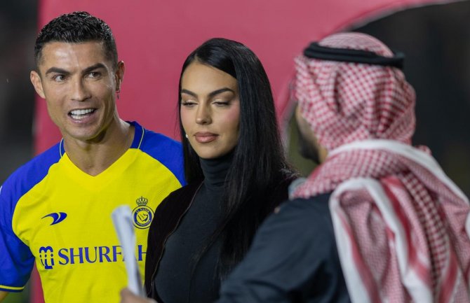 Nevjenčani Ronaldo jači od zakona Saudijske Arabije