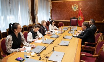 Bošnjak sa ambasadorom Njemačke: Po prevazilaženju krize, Crna Gora da se vrati evropskom kursu