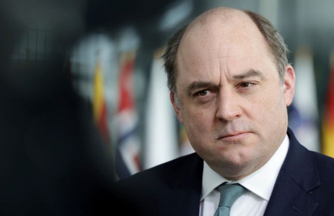 UK ne isključuje slanje aviona Ukrajini