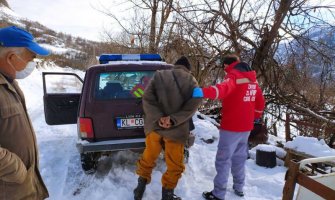 Za kolašinske vatrogasce pune ruke  posla, nakon albanskih sad spasili ukrajinskog državljanina