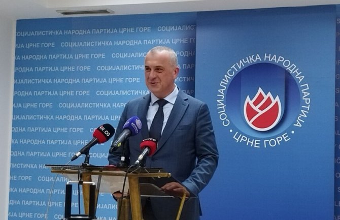 Gajević:  26.februara organi partije  da razmotre ponuđene kandidate i da se izjasne