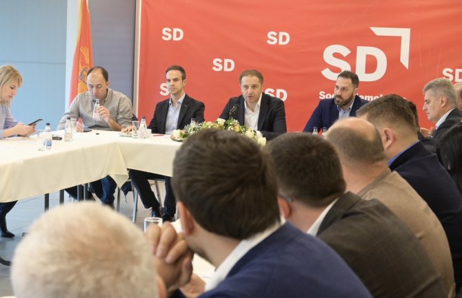 SD: Podrška Đukanoviću, njegova pobjeda početak zaokreta od anticrnogorske i antievropske politike