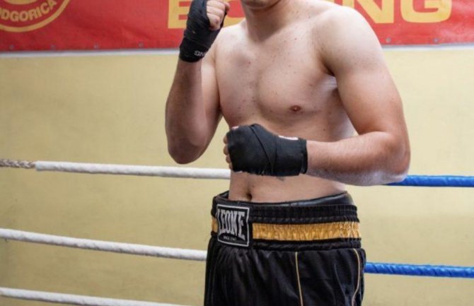 Mihailović danas protiv Rušidija