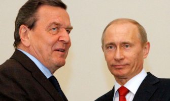 Odbor stranke SPD zaključio  da nema dovoljno dokaza da je Šreder prekršio partijske  statute