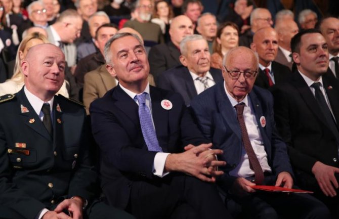 Đukanović: Crna Gora ima priliku da mudrim odlukama svojih građana obnovi stabilnost 