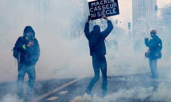U Francuskoj 1,28 miliona okupljenih na protestima protiv reforme penzija