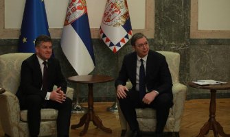 Vučić: Težak razgovor sa Lajčakom, nastavak večeras i sjutra