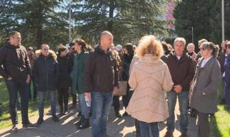 Protest dijela radnika: Zarade nijesu uvećane jedino u RTCG