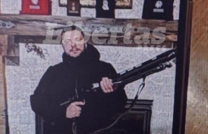 U toku pretresi objekata Ljuba Milovića, pronađeno oružje, municija